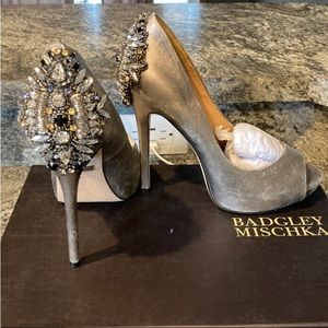 Badgley Mischka heels